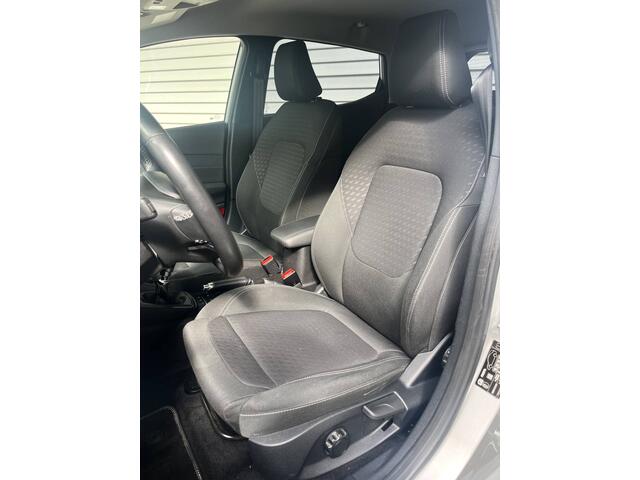 Ford FIESTA 1.0 EcoBoost Titanium NIEUWE DISTRIBUTIE! Rijklaarprijs!