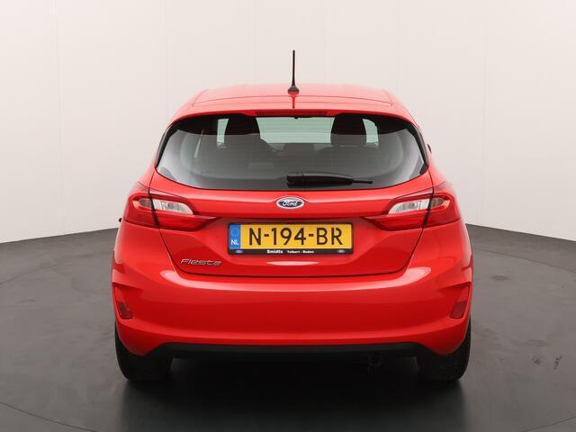 Ford FIESTA EcoBoost 100pk Connected | All season | Cruise | Airco | Apple carplay |