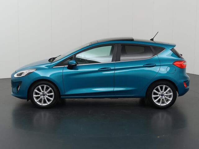 Ford FIESTA 1.0 EcoBoost Titanium | Panoramadak | Winterpack | B&O | Parkeercamera | Navigatie | Climate Control |
