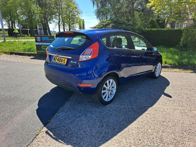 Ford FIESTA 1.0 101 Pk Titanium 5 drs Airco/Cruise control/Navigatie enz. enz.