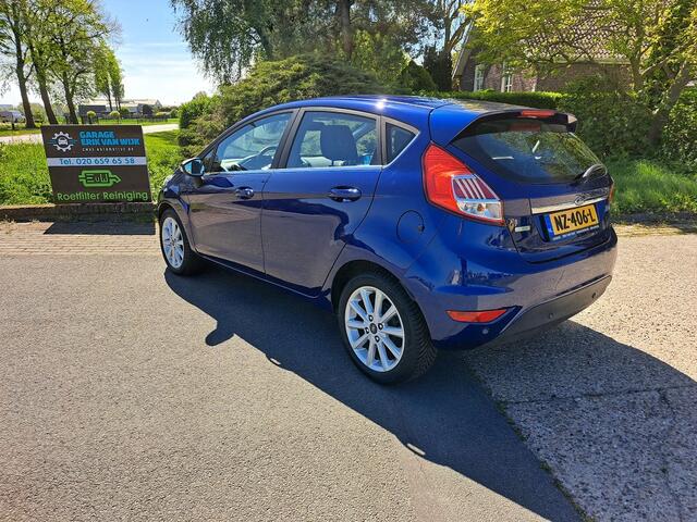Ford FIESTA 1.0 101 Pk Titanium 5 drs Airco/Cruise control/Navigatie enz. enz.