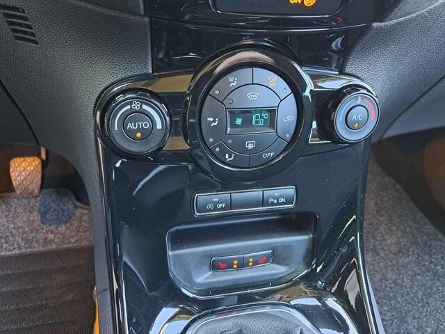 Ford FIESTA 1.0 101 Pk Titanium 5 drs Airco/Cruise control/Navigatie enz. enz.