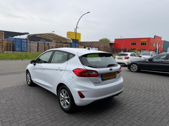 Ford FIESTA 1.0 EcoBoost Titanium | 2E EIGENAAR | 12MND GARANTIE | AUTOMAAT | CRUISE | DAB | NAVI | CARPLAY | AIRCO |