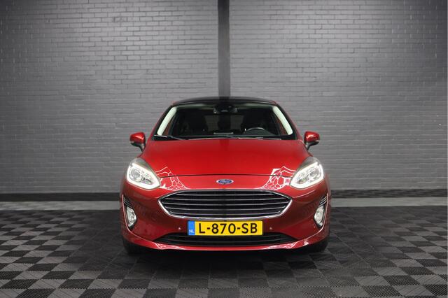 Ford FIESTA 1.0 EcoBoost Vignale | PANORAMADAK | AUTOMAAT | TREKHAAK | CAMERA | PDC | LMV |