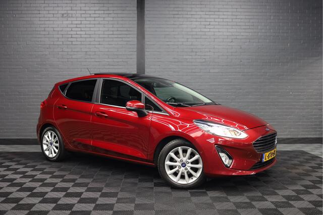 Ford FIESTA 1.0 EcoBoost Vignale | PANORAMADAK | AUTOMAAT | TREKHAAK | CAMERA | PDC | LMV |