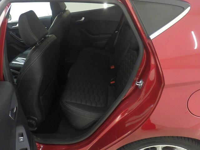 Ford FIESTA 1.0 EcoBoost Vignale 136.000 KM | Volledig Lederen Interieur | Winter Pack | Full Options | WORDT VERWACHT!