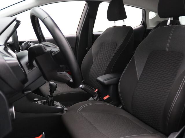 Ford FIESTA EcoBoost Titanium 100pk Cruise | Climate | Carplay | Navi | Parkeersens. achter