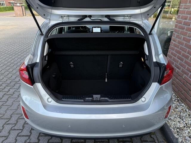 Ford FIESTA 1.1 CARPLAY / ANDROID / DAB+ / NAVI / AIRCO / CRUISE / ELEK.PAKK