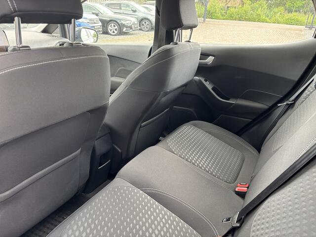 Ford FIESTA 5DRS 1.0 Turbo Automaat Titanium X Carplay / Full LED / 17" LM-Velgen