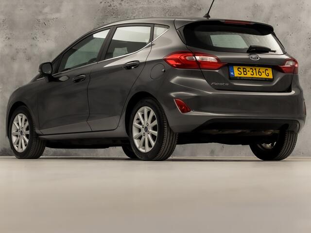 Ford FIESTA 1.0 EcoBoost Titanium (APPLE CARPLAY, GROOT NAVI, STUUR/STOELVERWARMING, BANG&OLUFSEN, CAMERA, KEYLESS, ADAPTIVE CRUISE, NIEUWE APK, NIEUWSTAAT)