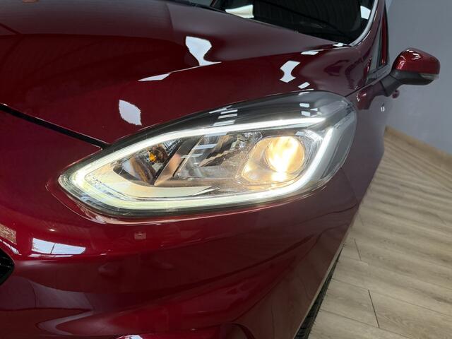 Ford FIESTA 1.0 EcoBoost ST-Line Airco | Parkeer Sensoren | Navigatie | Apple Carplay | Cruise Control | Isofix | NAP