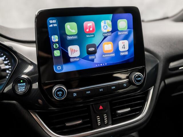 Ford FIESTA 1.0 EcoBoost ST-Line (APPLE CARPLAY, STUUR/STOELVERWARMING, KEYLESS, SPORTSTOELEN, GETINT GLAS, LM VELGEN, PARKEERSENSOREN, NIEUWSTAAT)