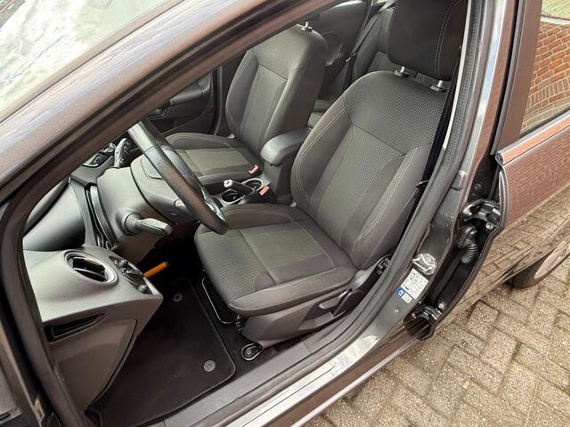 Ford FIESTA 1.0 ECOB. TITANIUM