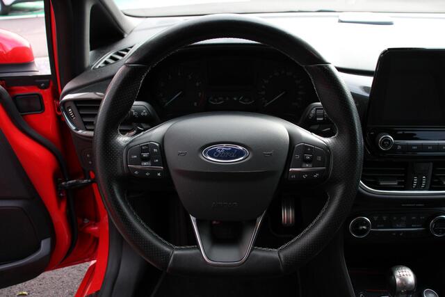 Ford FIESTA 1.0 EcoBoost ST-Line 95DKM,WINTERPAKKET, STOEL, VOORRUIT, STUURVERWARMING