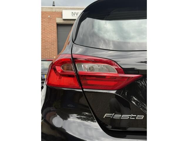 Ford FIESTA 1.0 EcoBoost Connected CRUISE/PARKEERSNSR/LED/APPLECARPL/ANDROIDAUTO/97DKM/NAP!