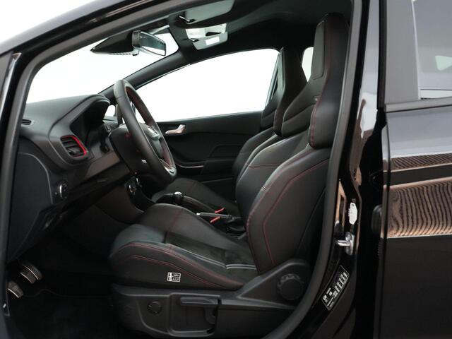 Ford FIESTA ST-X 1.5 200pk |fabrieksgarantie 2030|launch control|Bang&Olufsen|Apple Carplay|paarkeer camera|cruise control|winterpack|18" LMV|