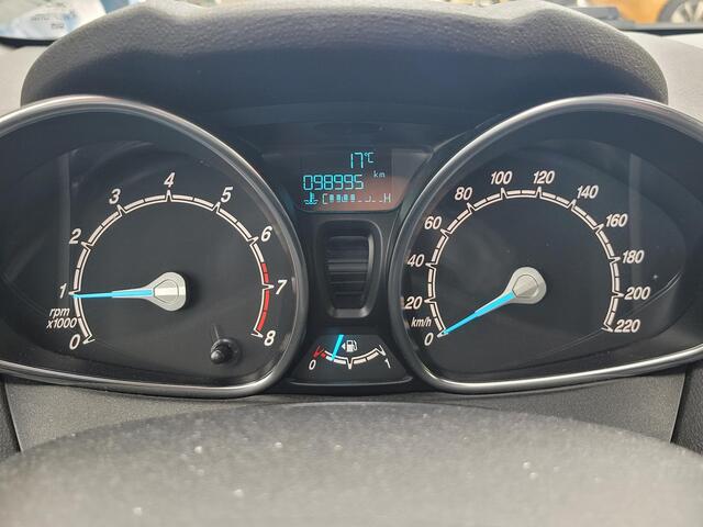 Ford FIESTA 1.0 EcoBoost ST Line | Historie | Winterset | Navigatie | Parkeersensoren Achter | Voorruitverwarming