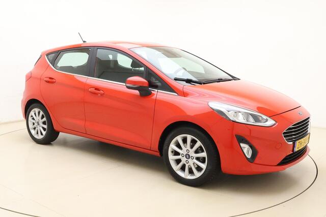 Ford FIESTA 1.0 EcoBoost Titanium | Trekhaak | Navigatie | Camera | Parkeersensoren voor en achter | Climate control | Lichtmetalen velgen