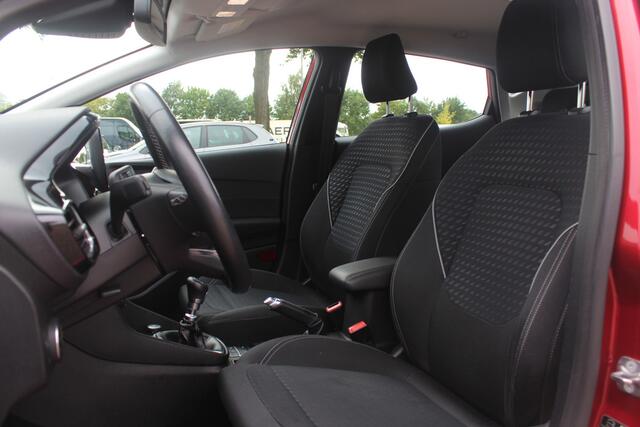 Ford FIESTA 1.0 EcoBoost Titanium / Trekhaak / Camera / Navigatie / 16'' / B&O / DAB / Stoel+Stuurverwarming / Cruise Control Adaptief