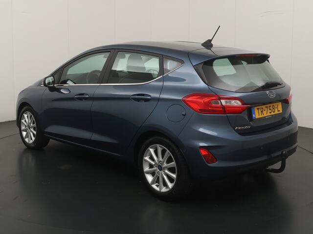 Ford FIESTA EcoBoost 100pk Titanium | Adapt. Cruise | B&O | Trekhaak | Parkeerhulp | Camera | B&O | Apple/Android Carplay |