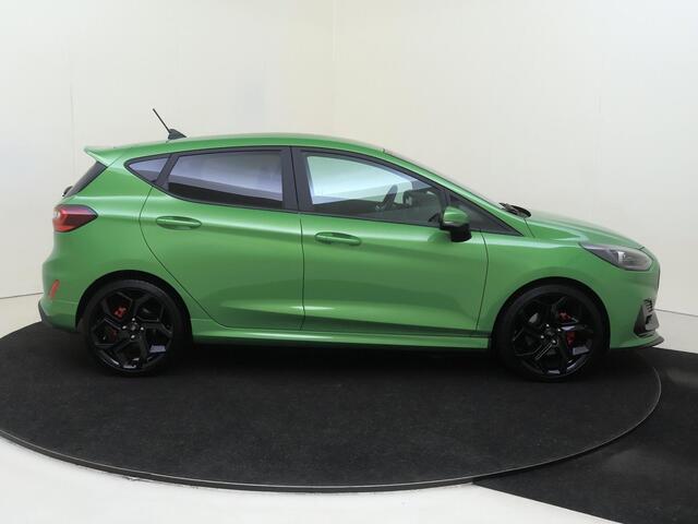 Ford FIESTA 1.5 Ecoboost ST-X | Camera | Apple Carplay/Android Auto | Stoel-stuur verwarming | lederen/microvezel bekleding | lichtmetalen velgen 18" | matrix LED koplampen | navigatiesysteem full map |
