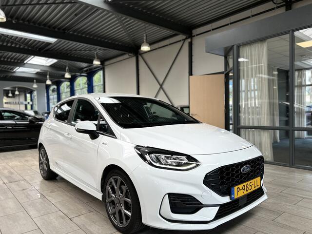 Ford FIESTA EcoBoost Hybrid 125pk ST-Line | Trekhaak | Winterpack | Cruise | Apple carplay / Android auto | Parkeersens. achter |