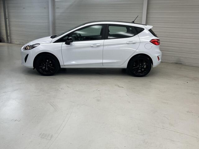 Ford FIESTA 1.1 Trend 5drs/ NL auto / Dealer onderhouden/ LM velgen