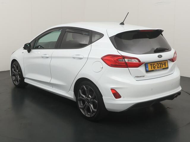 Ford FIESTA 100PK EcoBoost ST-Line | Voorruitverwarming | Privacy glass | Grote spoiler | ISOFIX | Cruise control |