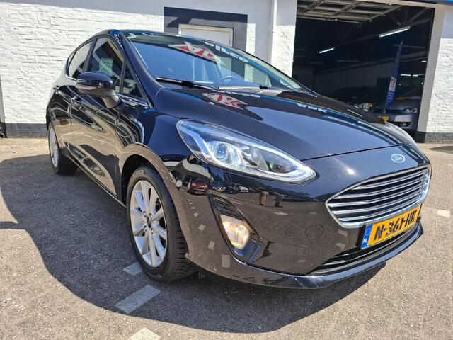 Ford FIESTA 1.0 EcoBoost Titanium X /Nieuwe apk bij aflevering/All season banden/Navi
