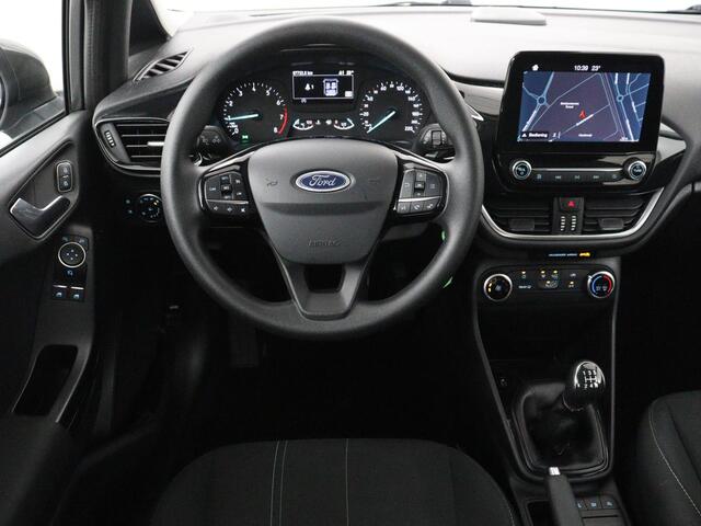 Ford FIESTA 1.1 Trend | Cruise control | Lane Assist | Airco | Navigatie | Bluetooth | DAB | Park assist