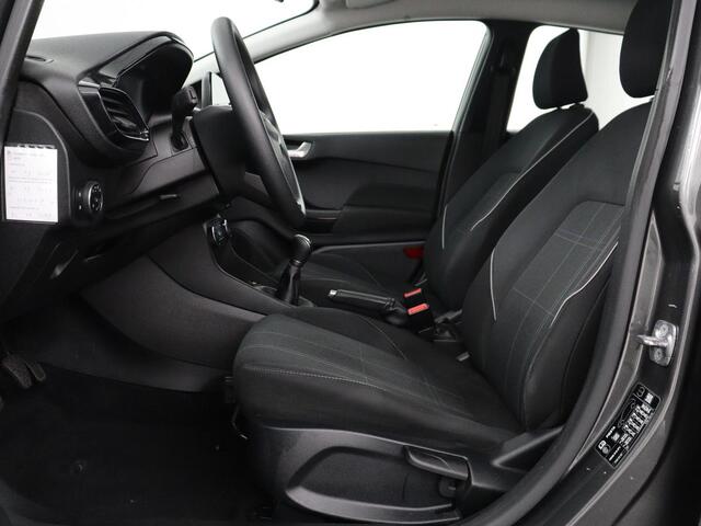 Ford FIESTA 1.1 Trend | Cruise control | Lane Assist | Airco | Navigatie | Bluetooth | DAB | Park assist