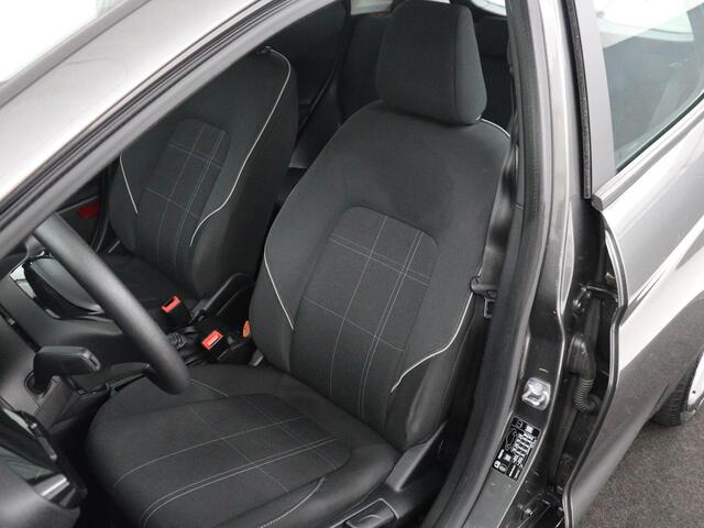 Ford FIESTA 1.1 Trend | Cruise control | Lane Assist | Airco | Navigatie | Bluetooth | DAB | Park assist