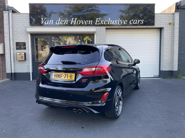 Ford FIESTA 1.5 EcoBoost ST-3 200PK MK8 Nieuwstaat.