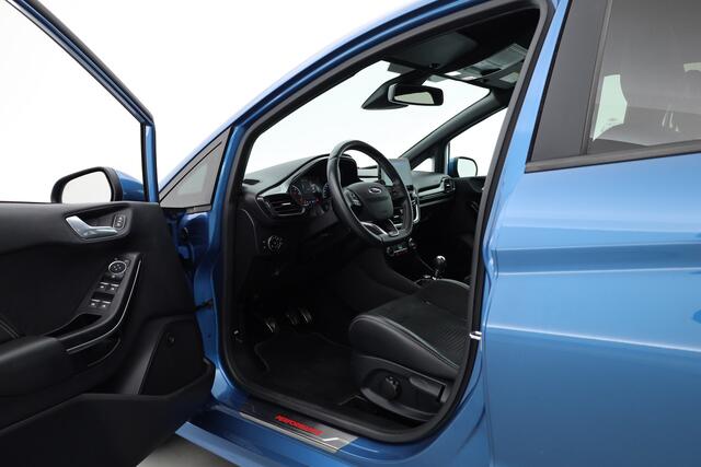 Ford FIESTA 1.5 EcoBoost ST-3 200PK | Rijklaar! | Recaro Sportstoelen | Camera+PDC | Winterpakket | B&O Audio | NAV+App.Connect | Cruise | DAB | 18'' | Keyless | LED | V