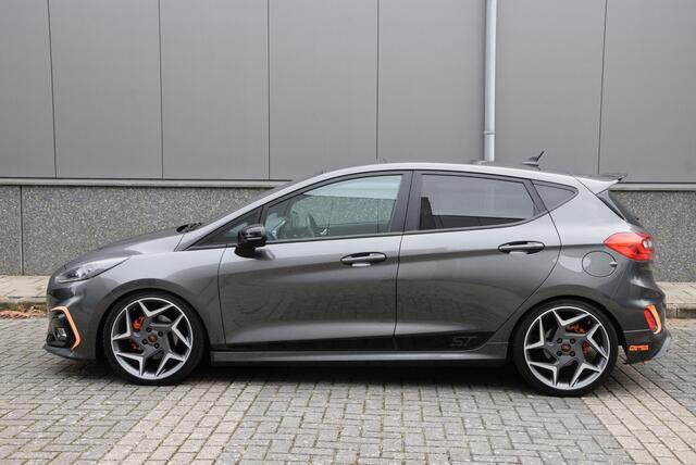 Ford FIESTA 1.5 EcoBoost ST-3 | lederen/stof bekleding | blind-spot | voorstoelen verwarmd |