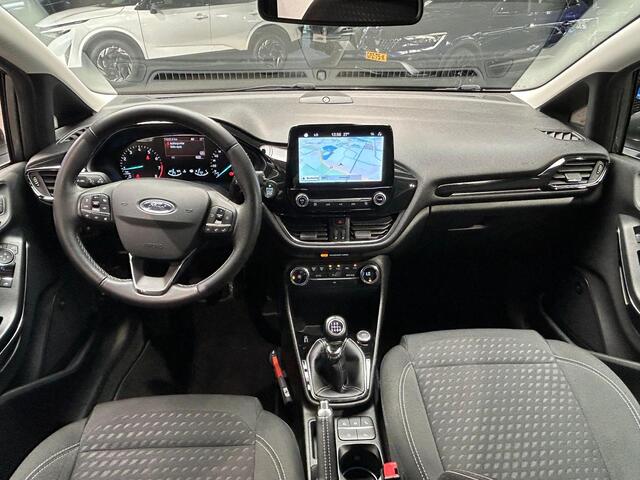 Ford FIESTA 1.0 EcoBoost Titanium | Navigatie | Camera | Verwarmbare voorruit |