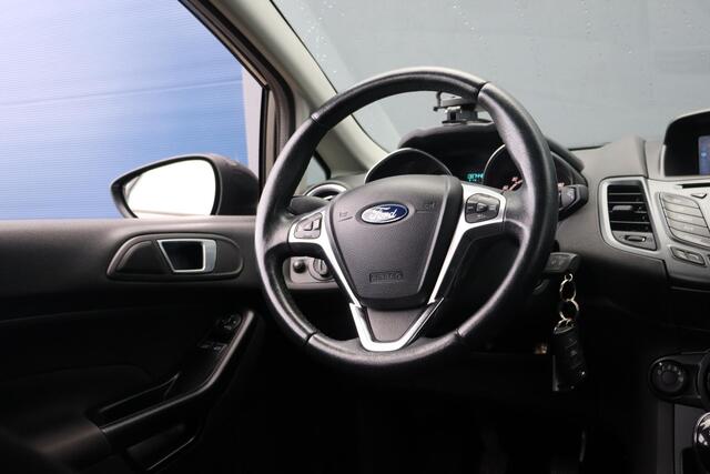 Ford FIESTA 1.0 Style Ultimate | Airco | LM velgen | PDC voor en achter | 2017 | 87.448Km | Nette auto!