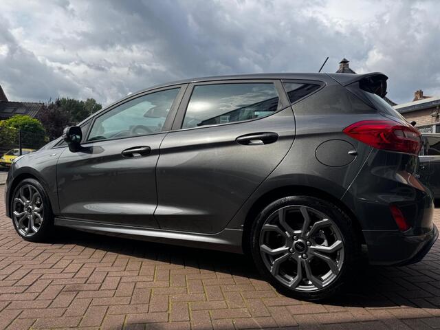 Ford FIESTA 1.0 ECOBOOST 100PK ST LINE / CARPLAY / CRUISE / CAMERA / NAP / DEALERONDERH.