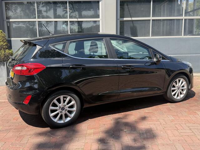 Ford FIESTA 1.0 EcoBoost Titanium 4-2018 o 74 kW / 101 PK o Benzine o Automaat o Stoel & Stuurverwarming | Camera | Adaptief Cruise | B&O 90.187 km 13-04-2018