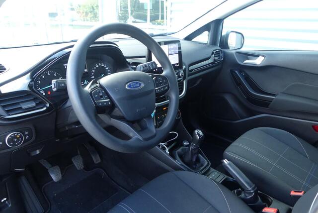 Ford FIESTA 1.1 Trend TREKHAAK, CRUISE, AIRCO, NAVI, PDC, APPLE CARPLAY/ANDROID AUTO, ELEKT. RAMEN, DAB, LANE ASSIST, 139.448KM