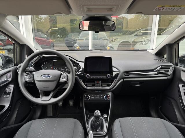 Ford FIESTA 1.1 Trend * Bovag garantie * Cruise control * PDC achter *