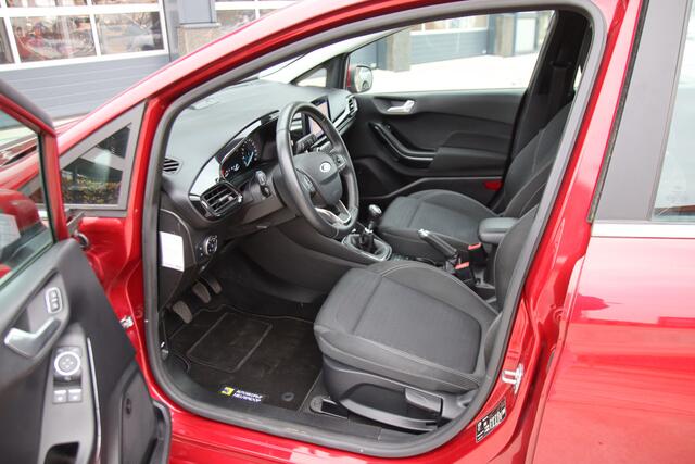 Ford FIESTA 1.0 EcoB Titanium BLIS, B&O, Carplay, Clima, Camera, PDC, 1e eig, NL auto Zomeractie!!!
