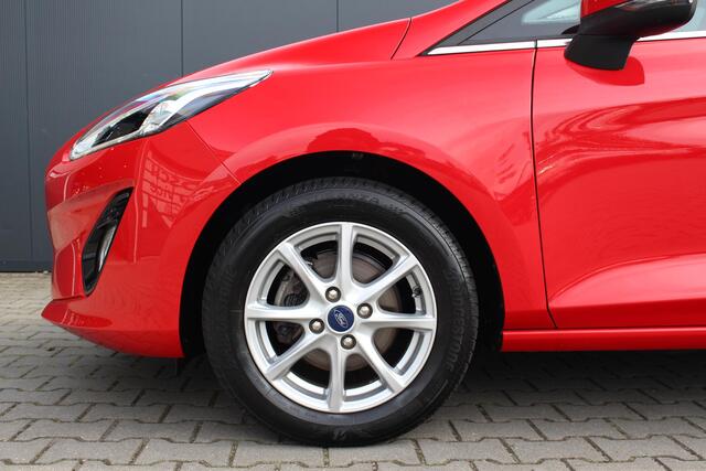 Ford FIESTA 1.0 EcoBoost Titanium | Incl 12 maanden garantie | Airco | Bluetooth | Cruise | Apple Carplay / Android Auto | Parkeersensoren |