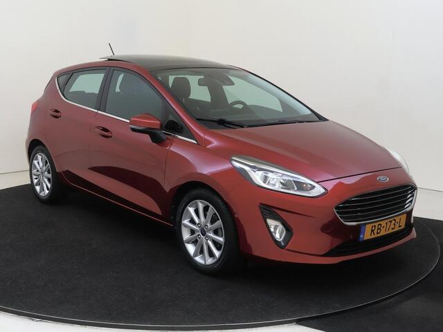 Ford FIESTA 1.0 EcoBoost Titanium | airco automatisch | Apple Carplay/Android | cruise control | lichtmetalen velgen | rijstrooksensor met correctie | elektrisch glazen panorama-dak |
