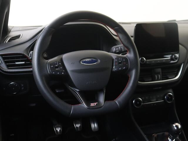 Ford FIESTA 1.5 Ecoboost ST-X | Stoelverwarming | Navigatie | Parkeersensoren