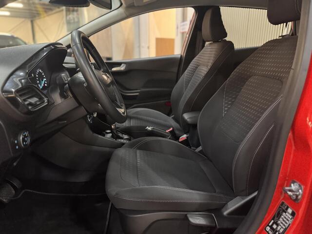 Ford FIESTA 125pk EcoBoost Titanium Automaat Camera Cruise Parkeersensoren 18.000km Dealeronderhouden