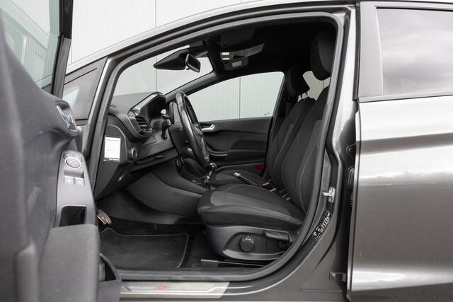 Ford FIESTA ST-Line | NL-AUTO | KEYLESS | NAVI | 5-DRS