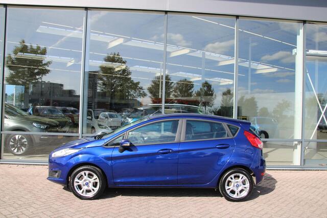 Ford FIESTA 1.0 80pk Style Ultimate 5-drs Airco Navi Parkeersensoren V+A Zeer mooi