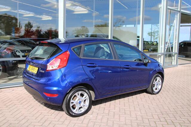 Ford FIESTA 1.0 80pk Style Ultimate 5-drs Airco Navi Parkeersensoren V+A Zeer mooi