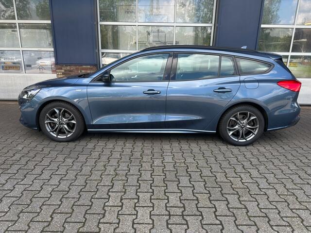 Ford FOCUS 1.5 ECOB. ST L. BNS